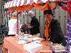 Bestandsnaam=Oranjekraam 1_web.jpg
Bestandsgrootte=138KiB
Afmetingen = 640x480
Datum toegevoegd = 20 sep 2005 Oranjekraam 1_web.jpg